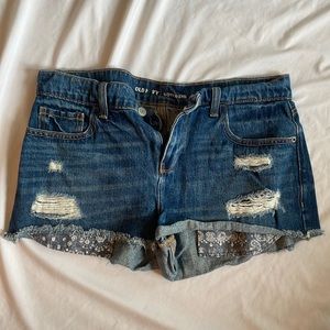 Old navy boyfriend shorts. Size 4.